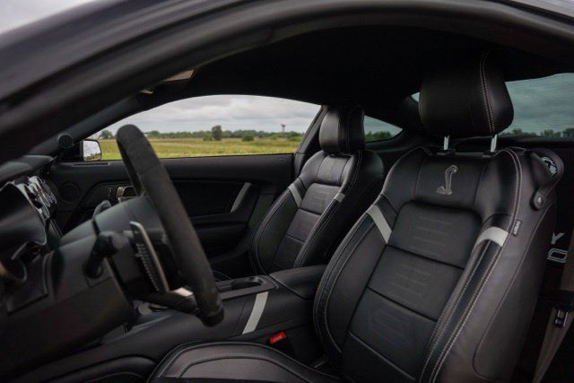 Used 2020 Ford Mustang Shelby GT500 w/ Technology Package RWD image 15
