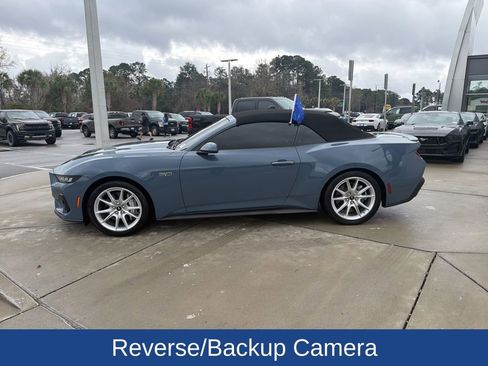 Used 2025 Ford Mustang GT Premium image 4