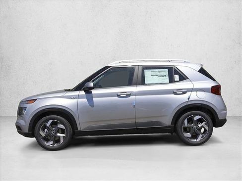 New 2026 Hyundai Venue SEL FWD image 8