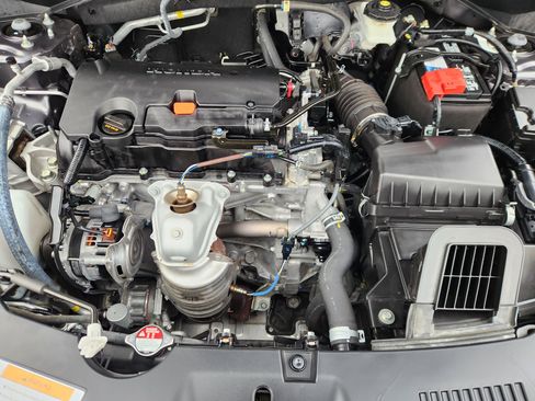 Certified 2023 Honda HR-V LX image 17