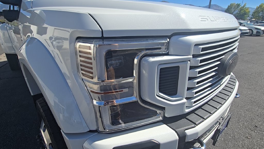 Used 2021 Ford F450 Platinum w/ FX4 Off-Road Package AWD/4WD image 32