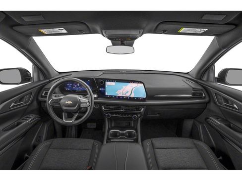 Used 2024 Chevrolet Traverse LS AWD/4WD image 7