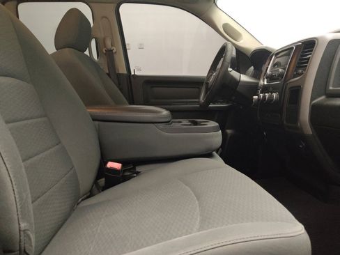 Used 2020 RAM 1500 Tradesman w/ Chrome Plus Package RWD image 21