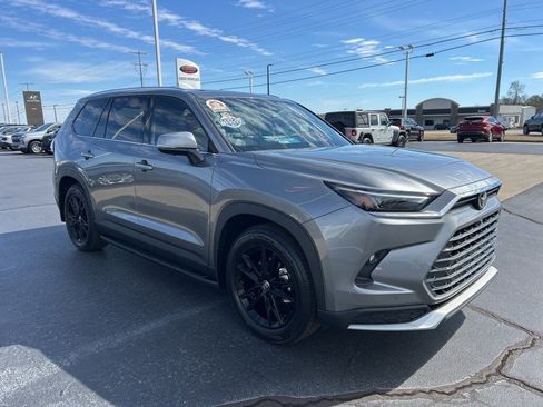 Used 2026 Toyota Grand Highlander AWD Hybrid image 25