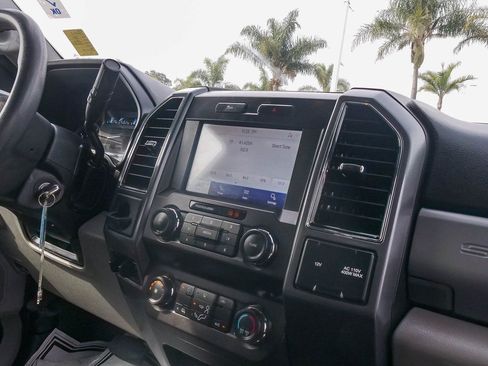 Used 2020 Ford F350 XLT image 12