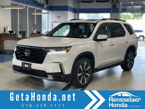 Used 2023 Honda Pilot Elite image 1