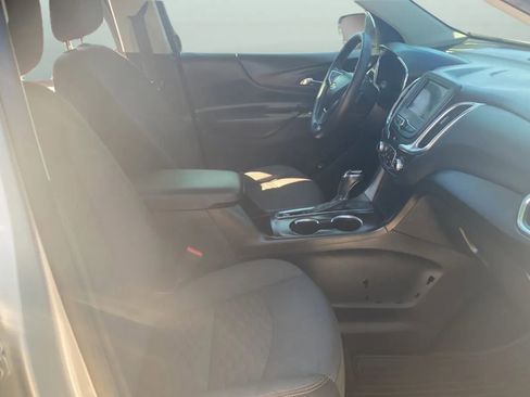 Used 2019 Chevrolet Equinox LT FWD image 38