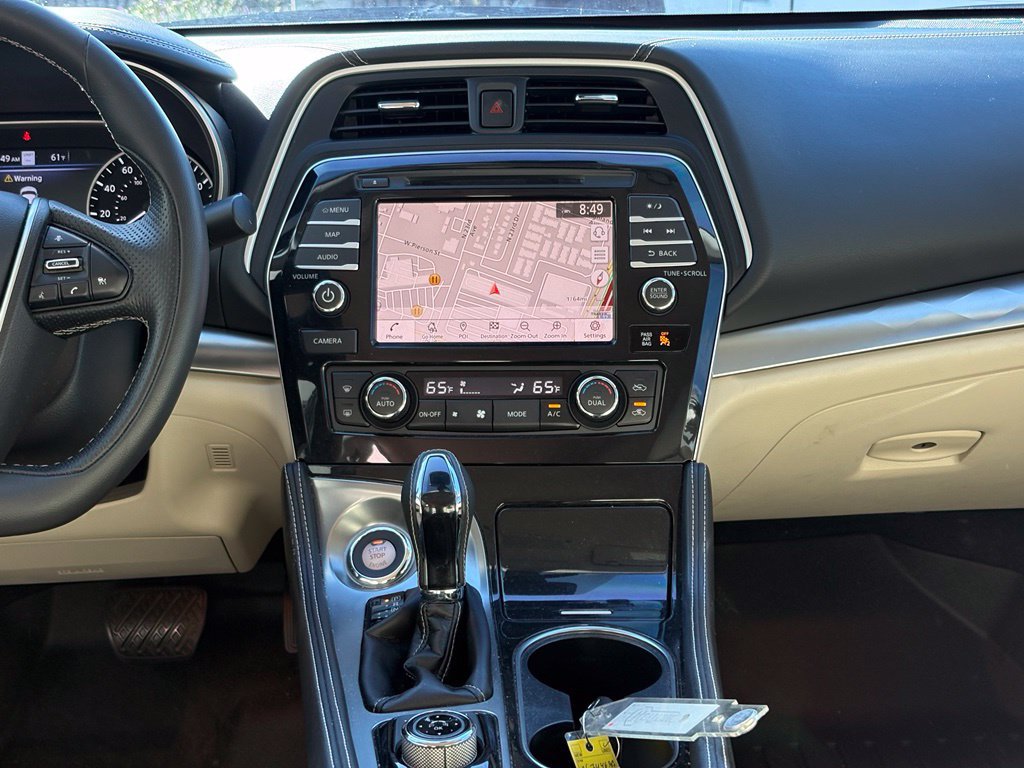 Used 2022 Nissan Maxima SV w/ Floor Mat Group FWD image 13
