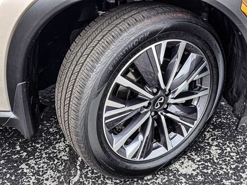 Used 2027 INFINITI QX60 Luxe w/ Cargo Package AWD/4WD image 8