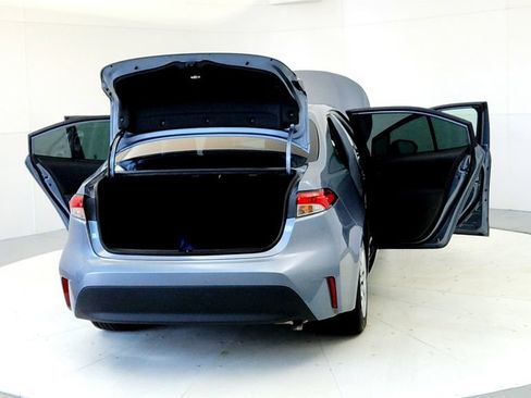 Certified 2023 Toyota Corolla LE FWD image 11