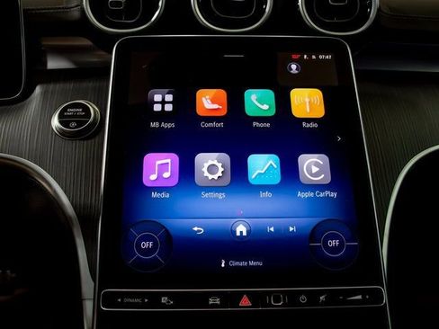 Used 2026 Mercedes-Benz C 300 4MATIC Sedan image 19