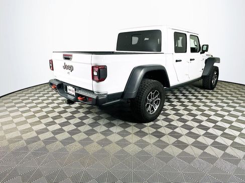 Certified 2025 Jeep Gladiator Mojave w/ Steel Bumper Group image 12