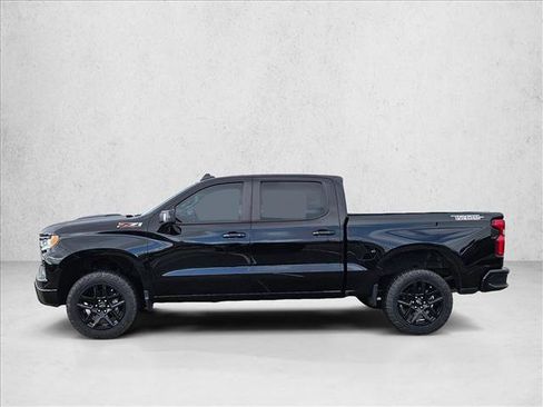 Used 2024 Chevrolet Silverado 1500 LT Trail Boss w/ LT Trail Boss Premium Package AWD/4WD image 8