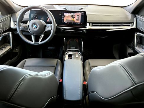 New 2026 BMW X2 xDrive28i w/ Technology Package AWD/4WD image 19