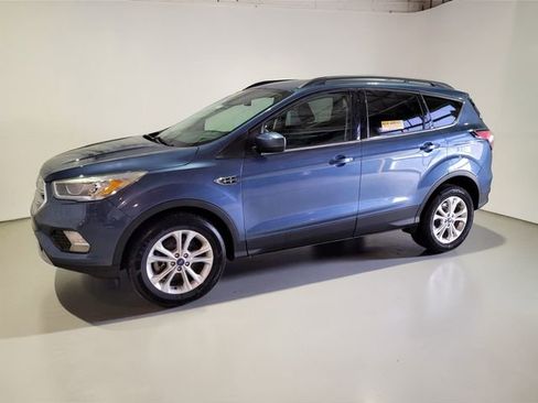 Used 2018 Ford Escape SEL w/ Ford Safe & Smart Package image 17