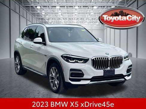 Used 2023 BMW X5 xDrive45e AWD/4WD image 1