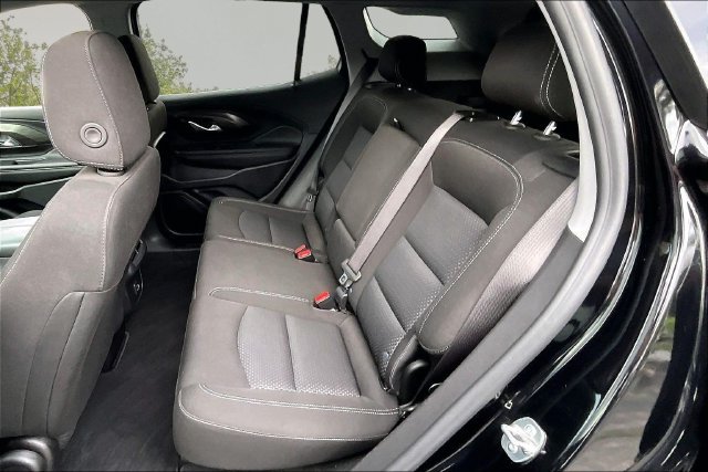 Used 2024 GMC Terrain SLE w/ Elevation Edition FWD image 24
