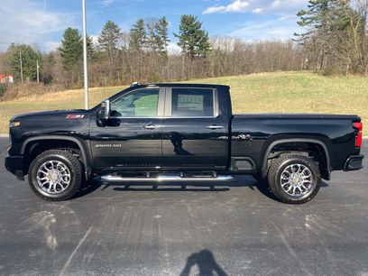 New 2026 Chevrolet Silverado 2500 LT w/ Z71 Chrome Sport Edition