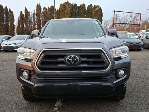 Certified 2020 Toyota Tacoma SR5 image 30