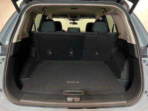New 2026 Nissan Rogue SV w/ Cold Weather Package AWD/4WD image 22