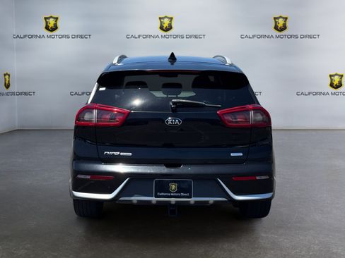 Used 2019 Kia Niro Touring FWD image 4