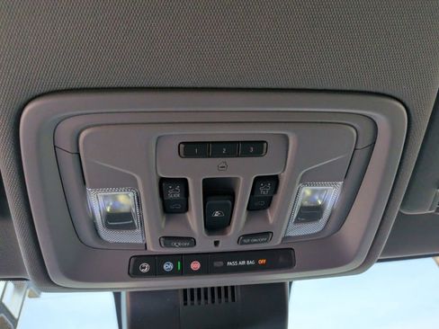 New 2026 GMC Sierra 1500 SLT AWD/4WD image 22