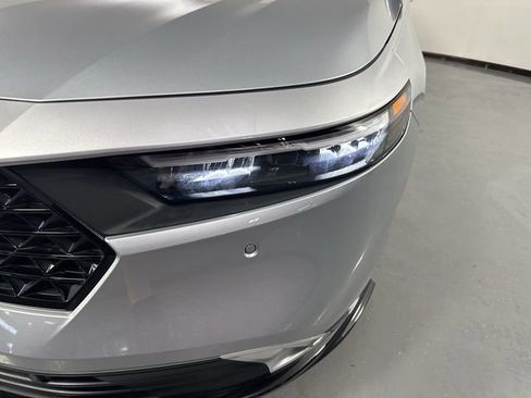 Used 2023 Honda Accord Touring image 30