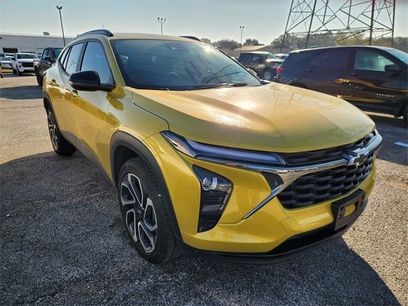 Used 2025 Chevrolet Trax RS w/ Driver Confidence Package