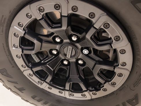 Used 2023 Ford Bronco Raptor image 19