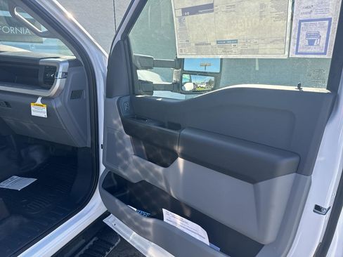 New 2024 Ford F450 XL w/ XL Chrome Package image 20