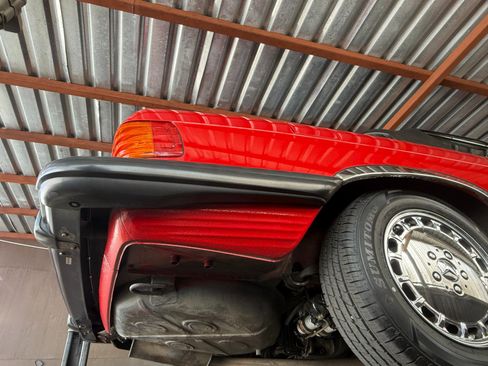 Used 1987 Mercedes-Benz 560 SL image 52