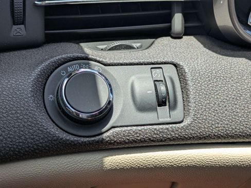 Used 2013 Chevrolet Malibu LT w/ Power Convenience Package FWD image 21