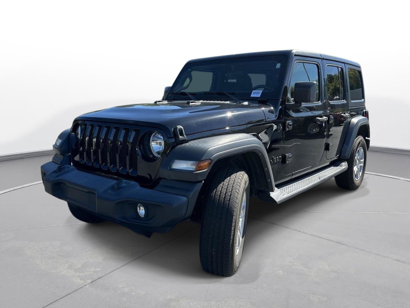 Used 2021 Jeep Wrangler Unlimited Sport AWD/4WD image 2