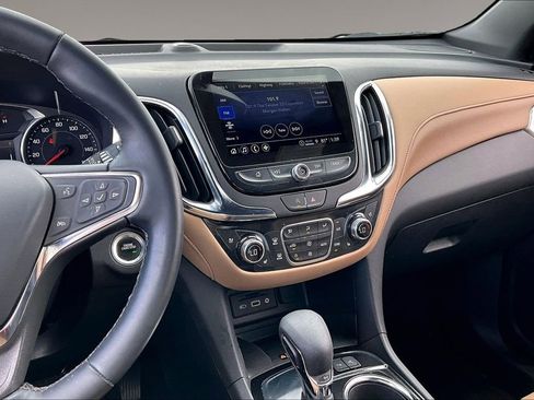 Used 2024 Chevrolet Equinox Premier FWD image 6