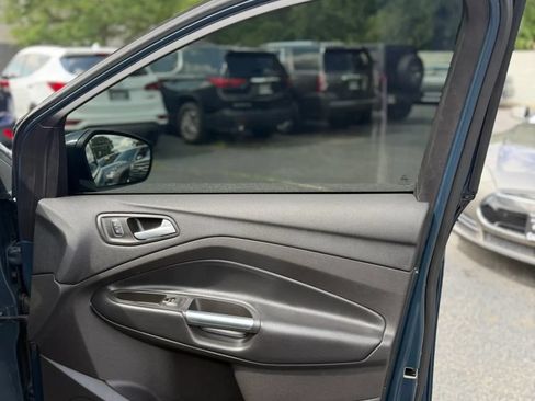Used 2019 Ford Escape SEL AWD/4WD image 11