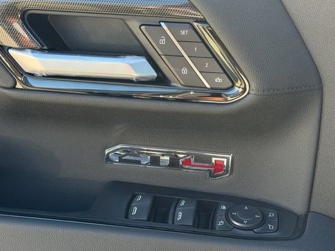 New 2026 GMC Sierra 1500 AT4 w/ AT4 Premium Package AWD/4WD image 22