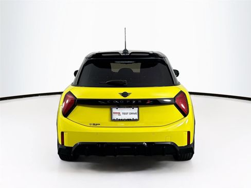 Used 2025 MINI Cooper S FWD image 12