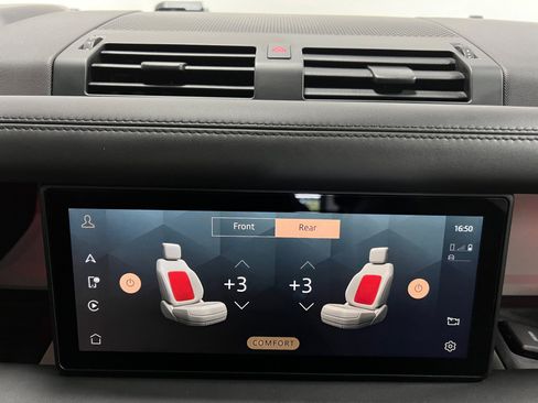 Used 2020 Land Rover Defender 110 HSE image 42