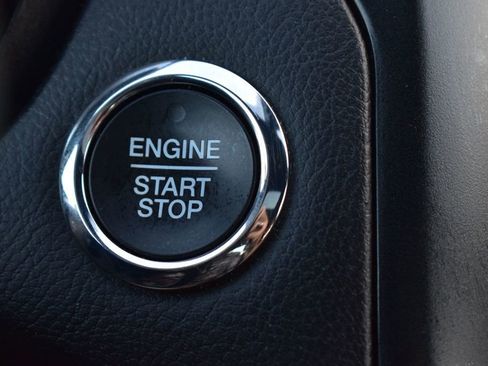 Used 2020 Ford Fusion Titanium image 28