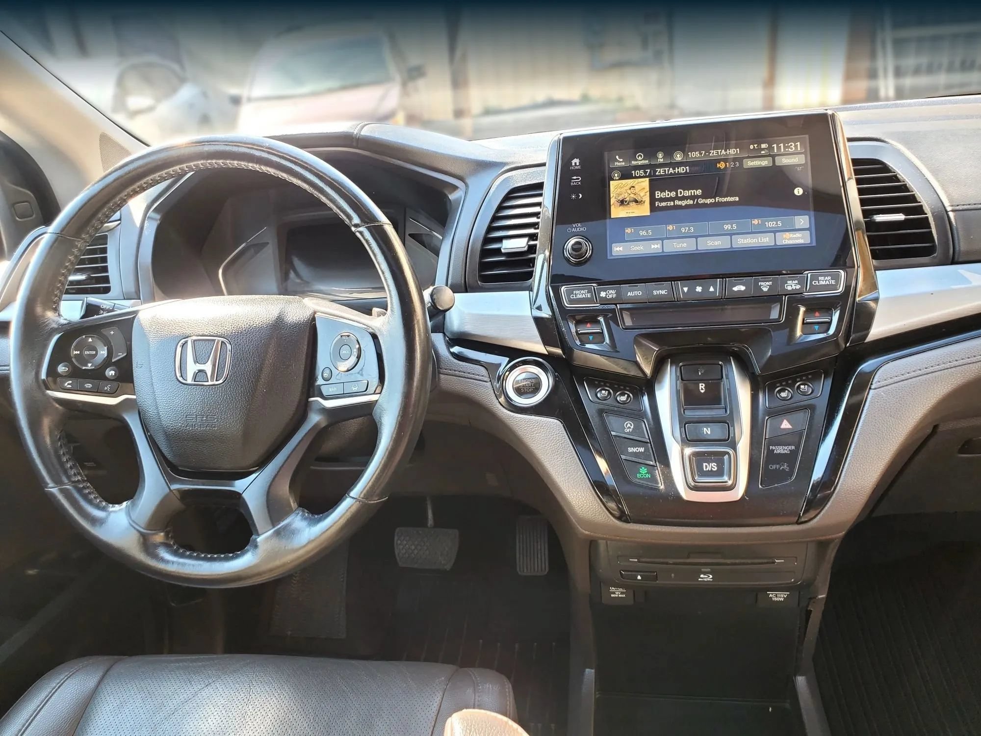 Used 2018 Honda Odyssey Elite image 40
