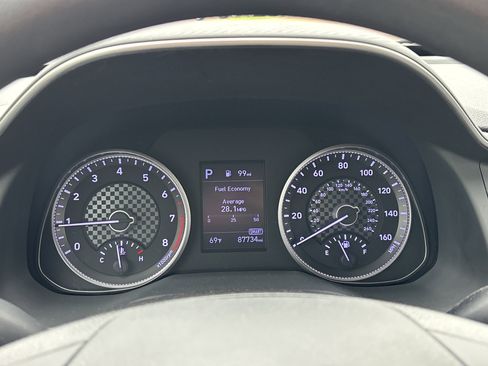 Used 2020 Hyundai Elantra SEL FWD image 24
