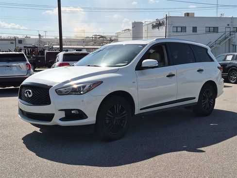 Used 2017 INFINITI QX60 FWD w/ Premium Plus Package image 7