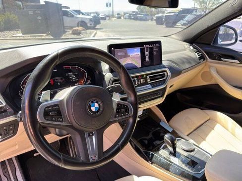 Used 2022 BMW X4 xDrive30i w/ M Sport Package 2 AWD/4WD image 9