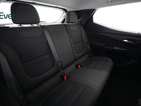 Used 2022 Chevrolet Bolt EUV LT FWD image 5