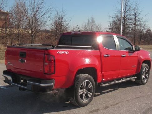 Used 2016 Chevrolet Colorado LT w/ Luxury Package, Chrome image 2