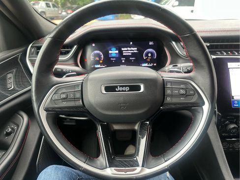 Used 2022 Jeep Grand Cherokee Trailhawk image 34