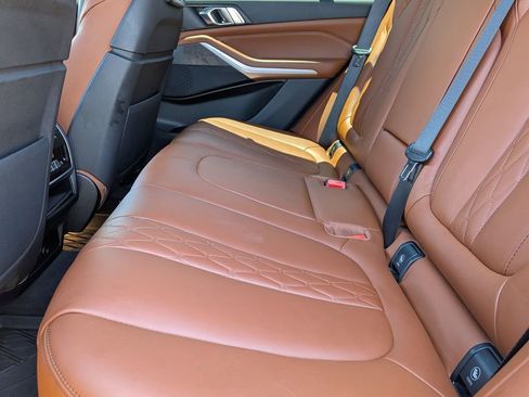 Used 2023 BMW X5 xDrive40i AWD/4WD image 28