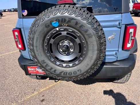 New 2025 Ford Bronco Outer Banks w/ Sasquatch Package image 25