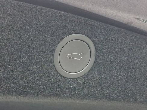 Used 2024 Tesla Model 3 Standard Range RWD image 31