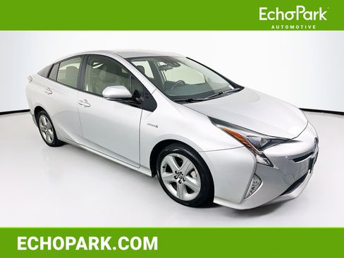 Used 2016 Toyota Prius Three Touring image 1
